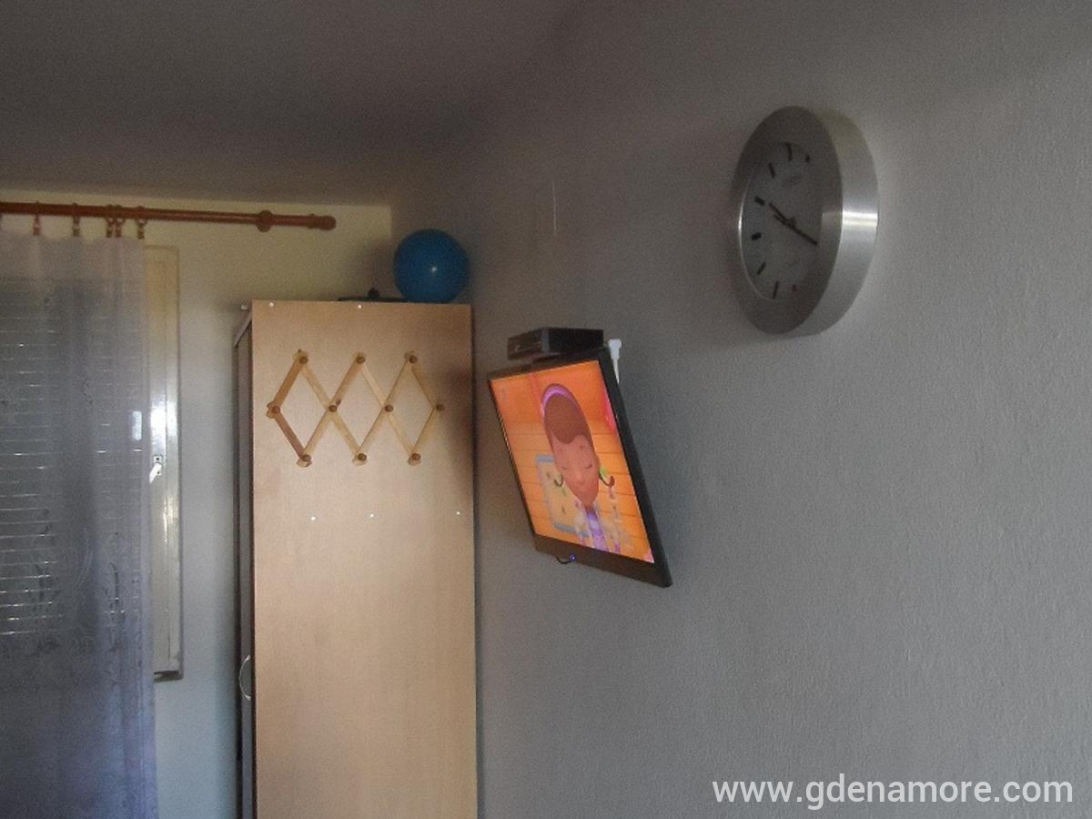 Appartamenti Milosavljevic, Appartamento 2, alloggi privati a Dobre Vode, Montenegro