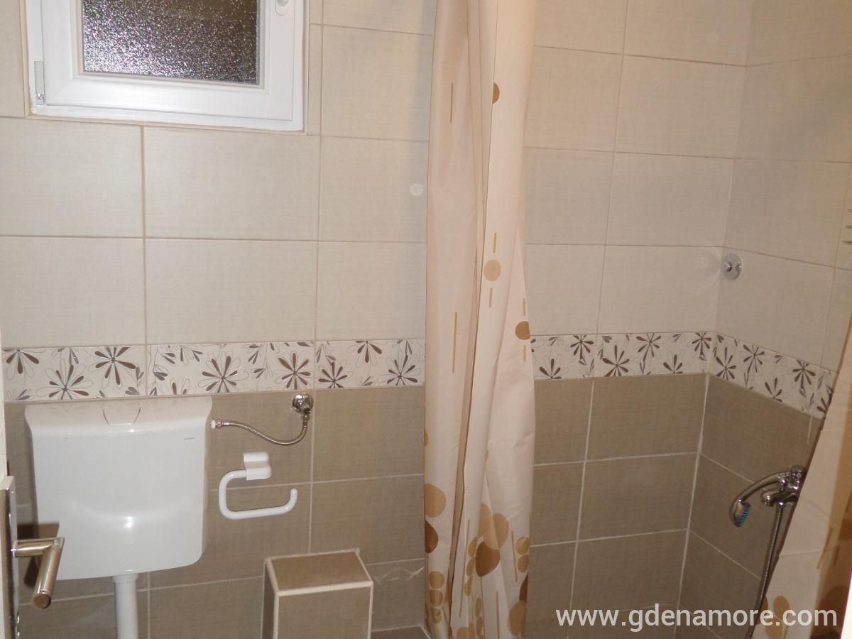 Milosavljevic Apartments, Apartment 4, private accommodation in city Dobre Vode, Montenegro