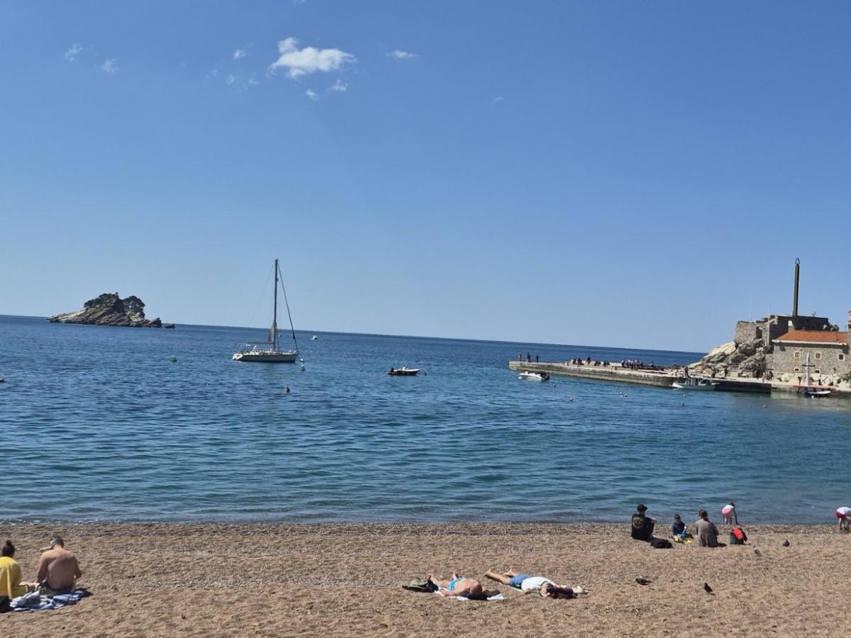 Petrovac Beach — 9