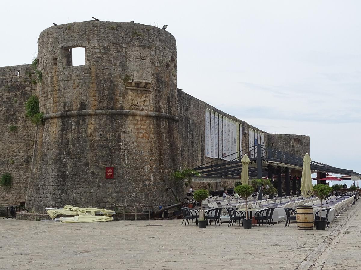 Budva bymurer — 2