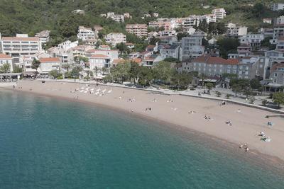 Šetnja petrovačkim šetalištem